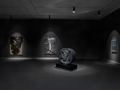 Varios artistas, Futuros arcaicos, vista de exhibición. Cortesía del Museo Tamayo