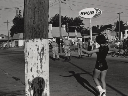 Lee Friedlander in Louisiana. Courtesy of NOMA