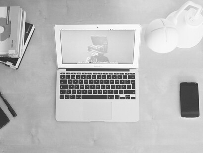 El desarrollo de la tecnología ha revolucionado la manera de desempeñar funciones en las empresas