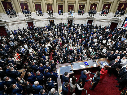 Cérémonie de passation du mandat présidentiel dans le sénat de la nation argentin le 10 décembre 2023