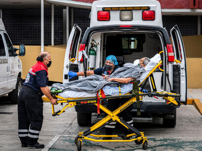 En México se repiten los casos diagnosticados como neumonía y registrados como positivos tras el fallecimiento, ilustrando los agujeros del sistema de contabilidad