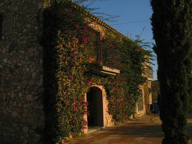 Castelldefels entrando a un estado de recogimiento, Centro de actividades ambientales. España
