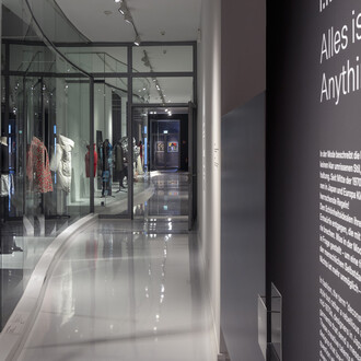 I.m possible, exhibition view. Courtesy of Museum für Kunst und Gewerbe Hamburg