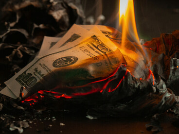 Les discours sur le « travailler plus » pèsent peu face à un système qui laisse s’évaporer les ressources essentielles