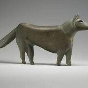 Hearst-Jackal statue.