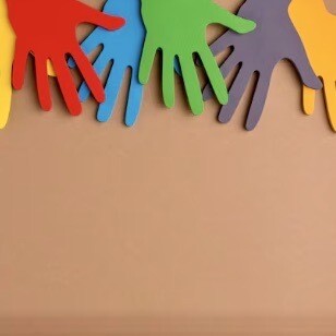 La tâche d'un sommet mondial devrait être de définir les principes universels fondamentaux 