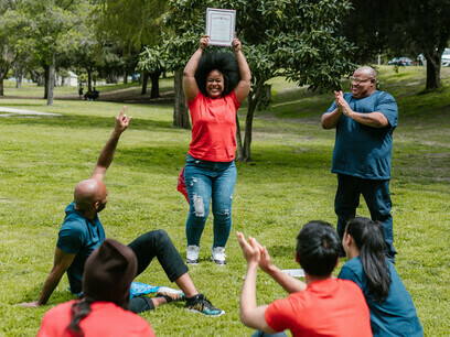 Dinâmica em grupo alimenta o espírito de equipe 