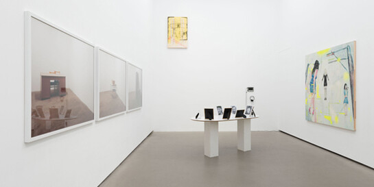 Revolte, Exhibition view. Courtesy of Eigen + Art Lab