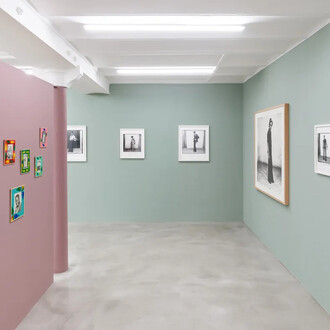 Malick Sidibé, Une jeunesse moderne, vue d'exposition. Avec l'aimable autorisation de la Galerie Magnin-A