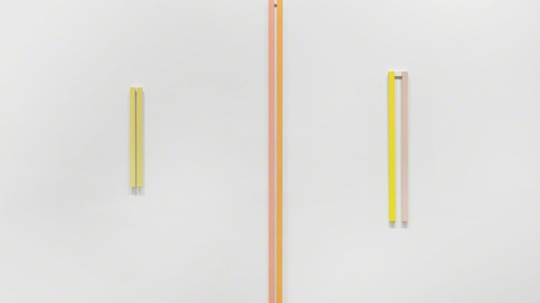 Velhas Caixas Novas Ripas. Courtesy of Josée Bienvenu Gallery