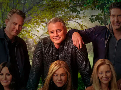 Programa The Reunion - Friends. Como o Chandler não seria do Matthew Perry ou a Phoebe da Lisa Kudrow, a Mônica da Courtney Cox e a Rachel da Jeniffer Aniston, acho que o único que foi de fato escrito para ser do David foi o Ross, queriam ele, os demais todos passaram por testes