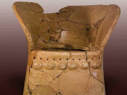 Trono regale dalla Necropoli di Colle del Forno