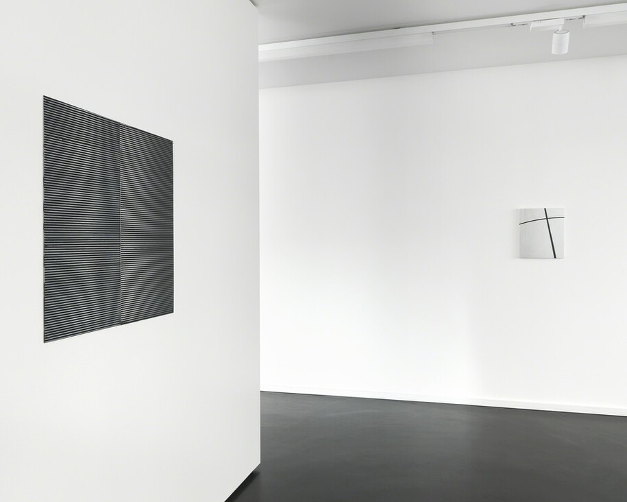 Kabinett. Courtesy of Anne Mosseri-Marlio Galerie 