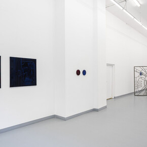 Rita Süveges, Eight minutes until sunlight arrives, exhibition view. Courtesy of acb Gallery