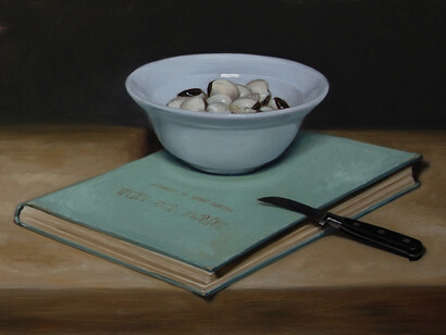 James Gillick, Art Deco Kettle, Bowl of Pacific Clams, knife, Garlic & Book (detail), Oil on Linen over Panel, 351mm x 850mm © James Gillick