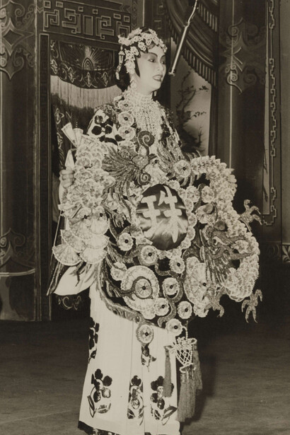 Stage photo of Wai Ming Chu, 1950s. Courtesy of the Hong Kong Heritage Museum