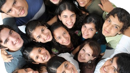 Grupo de universitarios preparados para iniciar su nueva vida