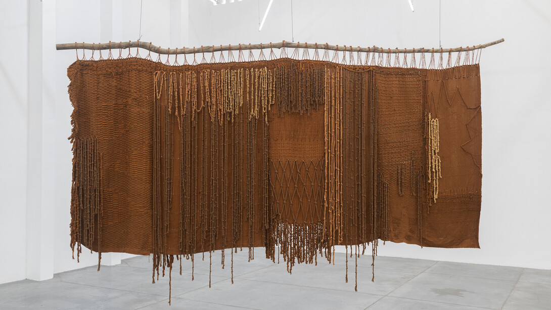 Angélica Serech, Temps entrelacé – deep time, vue de l'exposition. Avec l'aimable autorisation du Musée international de la Croix-Rouge et du Croissant-Rouge