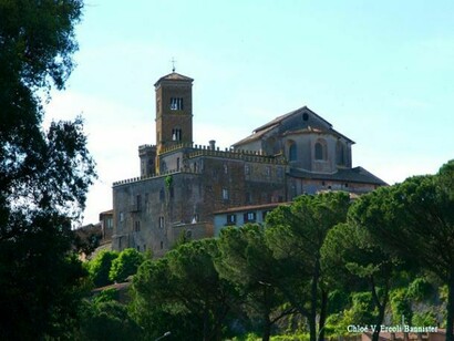 Sutri´s view from the outside