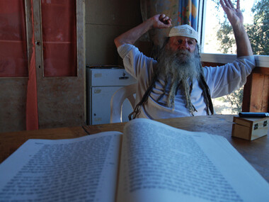 Katarzyna Kozyra. Looking for Jesus, 2013-14