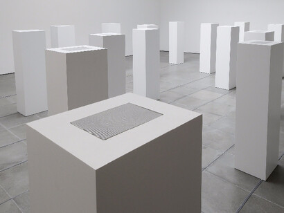 Everything at once, Exhibition view. Courtesy of Lisson Gallery
