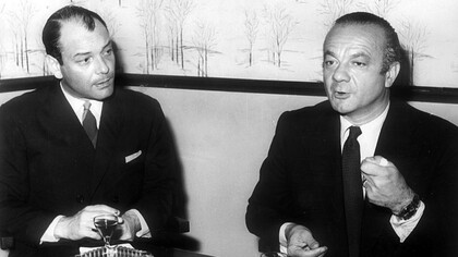 Horacio Ferrer, poeta y escritor, junto a Astor Piazzolla, bandoneonista y compositor