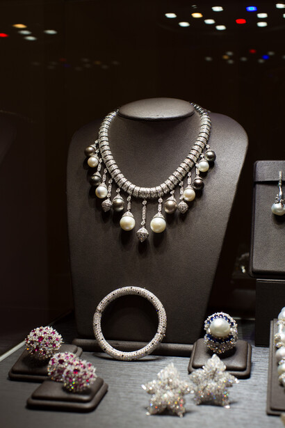 Gioielli realizzati in oro, diamanti, perle e pietre preziose delle collezioni Fraleoni Luxury.
Tutti One of a kind piece.