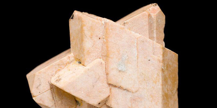 Mineral Hall. Courtesy of Royal Belgian Institute of Natural Sciences