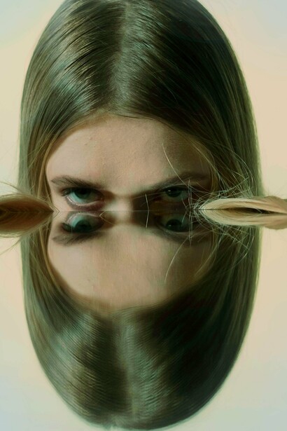 Construir o meu novo implica em ousadia. Ousadia para me permitir aprender, não apenas memorizando os conteúdos a fim de garantir uma boa nota nas provas acadêmicas e/ou profissionais; ousadia para assimilar e incorporar os novos modos de pensar e atuar decorrentes dos novos saberes e, assim, contribuir para a evolução da sociedade