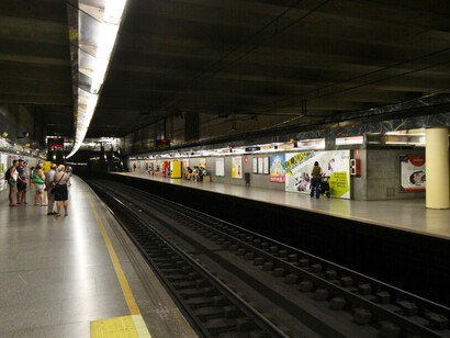 Una de las líneas de investigación que pueden ser más fructíferas va ligada a la distribución geográfica de las escenas del crimen. Estación de metro de Benimaclet, 2014, Valencia, España