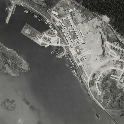 Imagen aérea de la zona de Gamboa en el Canal de Panamá, Departamento de Guerra de los Estados Unidos