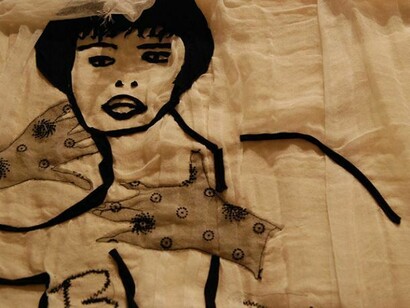 Gunes Terkol, _Birlik Sağlamak Mümkün mü?_, 2007, bordado em tecido, 420 x 320 cm. Fotografia Deniz Kologlu