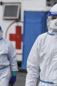 È un anno che siamo sotto scacco per questo Coronavirus 19