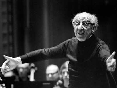 Aaron Copland, compositor de música clásica y de cine estadounidense