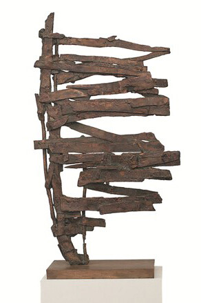 Alberto Ghinzani, Stendardo, 1976, bronzo, 102 x 60 x 25 cm