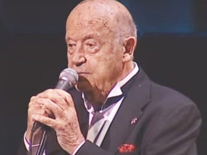 Mimis Plessas is known for blending traditional Greek music with jazz and modern styles