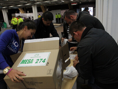 Vaciando las urnas en Colombia
