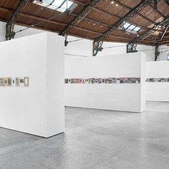 Sasha Kurmaz et Danylo Halkin, Liturgie des jours, vue d'exposition. Avec l'aimable autorisation de La Patinoire Royale