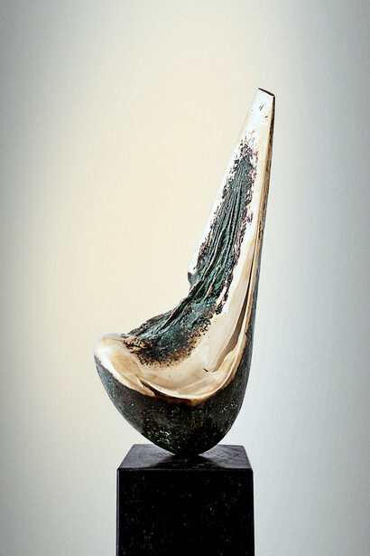 George Pavel, Meteor, 21.3” x 6.3” x 5.5”, Bronze, Courtesy of Agora Gallery 