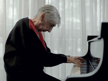 Alejandro Cesarco. Courtesy of Jeu de Paume