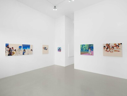 Daniela García Hamilton, Amanecer / Atardecer (Sunrise / Sunset), exhibition view. Courtesy of Charlie James Gallery