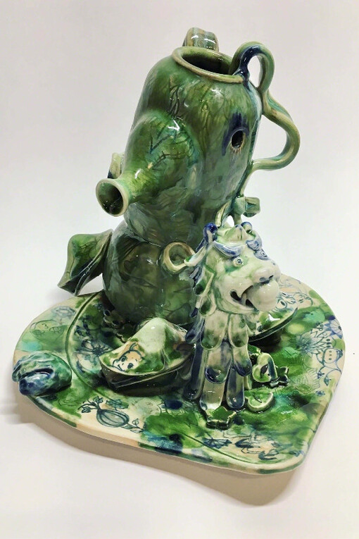 Visitors Green. Courtesy of Mindy Solomon Gallery 