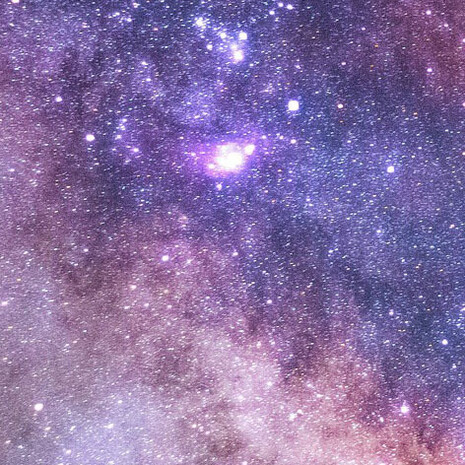 Ese infinitesimal universo de átomos se multiplica en galaxias tan inmensas que no se pueden describir