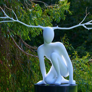 Orla de Brí, Out of the shadows. Courtesy of Solomon Fine Art