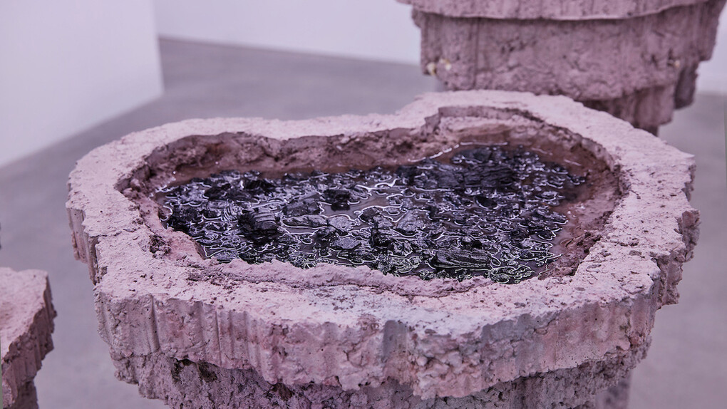 Tiril Hasselknippe. Braut. Courtesy of Magenta Plains
