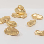 Amalia Pica, rock comb. Courtesy of Brighton CCA