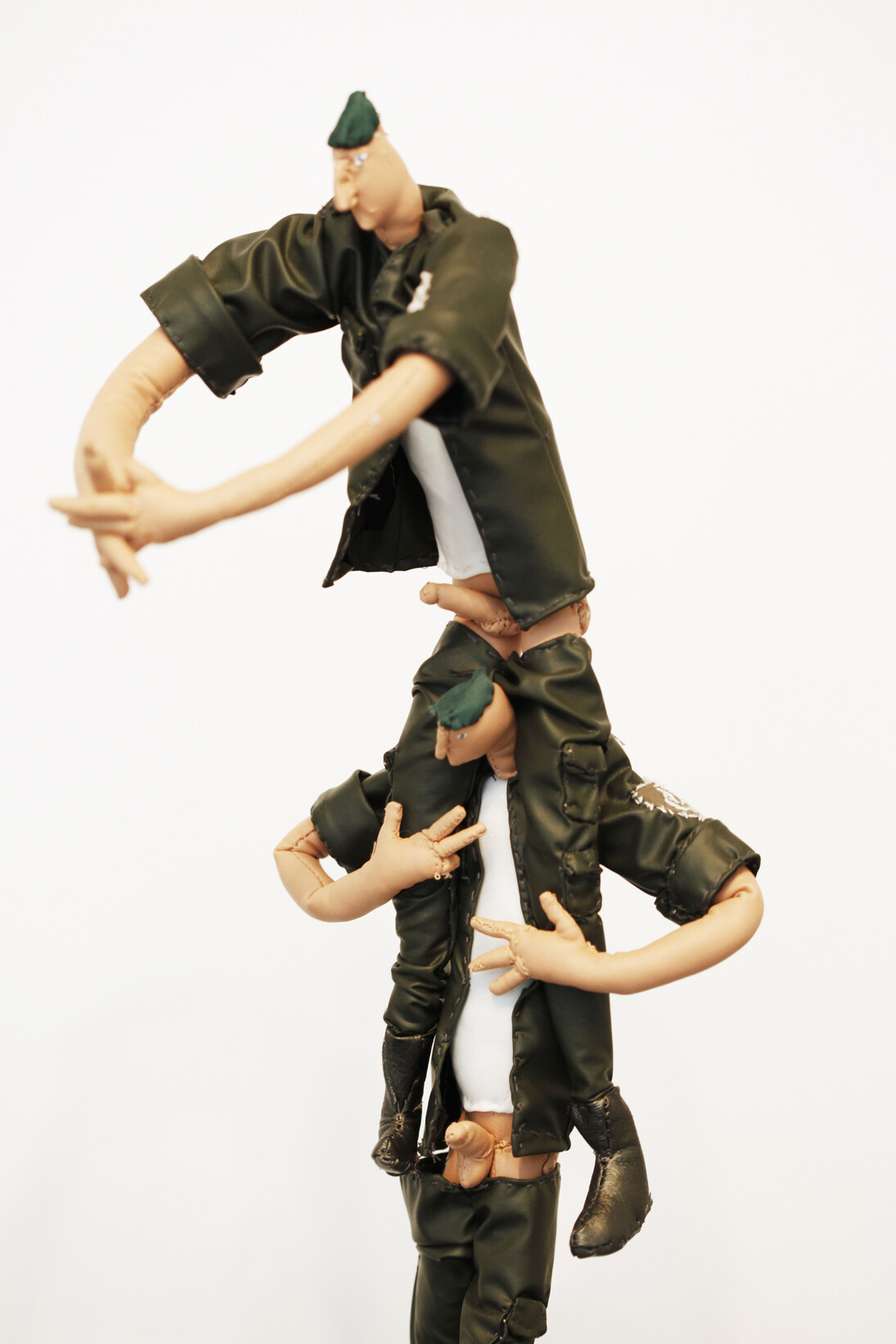 Merav Kamel, Halil Balabin, Border police, cloth sculpture, 2015