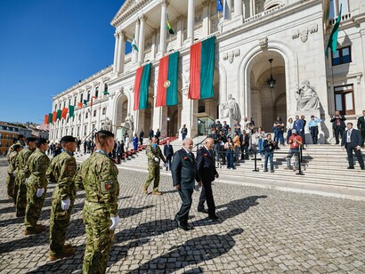 Sessão Solene de Boas-Vindas ao Presidente do Brasil, Luiz Inácio Lula da Silva, por ocasião da Visita de Estado a Portugal, 2023. Na Europa, como por exemplo Espanha, Portugal, França e Reino Unido a taxa de abstenção tem vindo, em geral, a aumentar. Portanto este não é somente um problema de Portugal, mas como no resto da Europa

