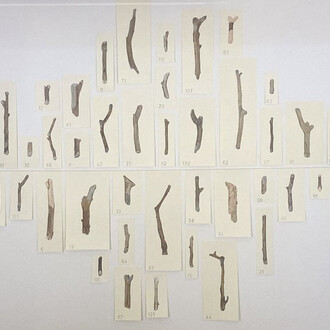 Gabriela Albergaria, Season to rest or reparar, réparer, repair, painting in exhibition. Courtesy of Sapar Contemporary 