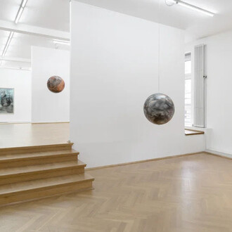 Katja Davar, Magnetite, exhibition view. Courtesy of Bernhard Knaus Fine Art